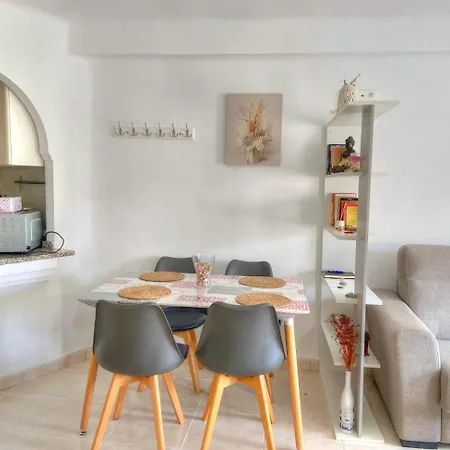 Estudio Fran Centro Internacional Apartment