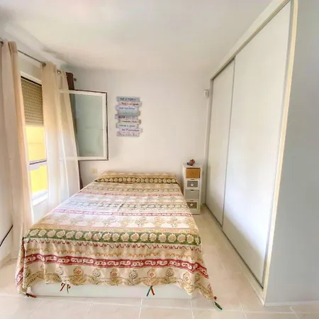 Estudio Fran Centro Internacional Algarrobo Costa