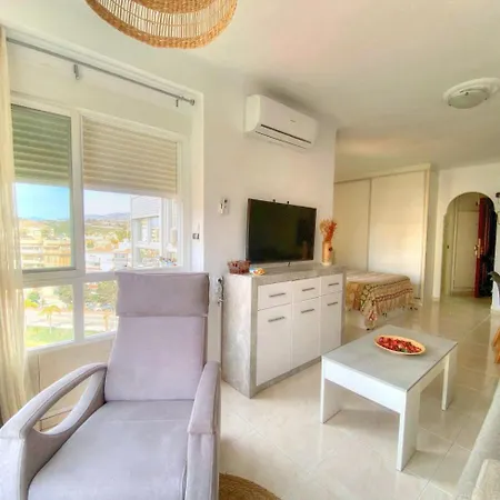Estudio Fran Centro Internacional * Algarrobo Costa